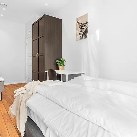 Seaside Apt. Catch Crabs From Your Bedroom Window! Διαμέρισμα Μπέργκεν